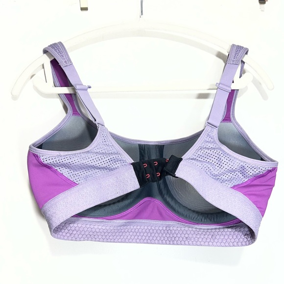 Champion Women's Show-Off Wired Sports Bra - Picture 6 of 8